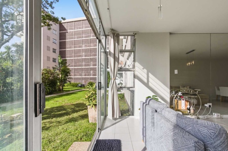 2 Bedroom Property for Sale in Green Point Western Cape